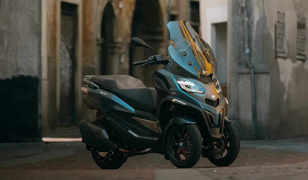 Piaggio MP3 a ottobre è tuo con vantaggi fino a 750 Euro